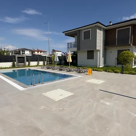 Nest Park Side